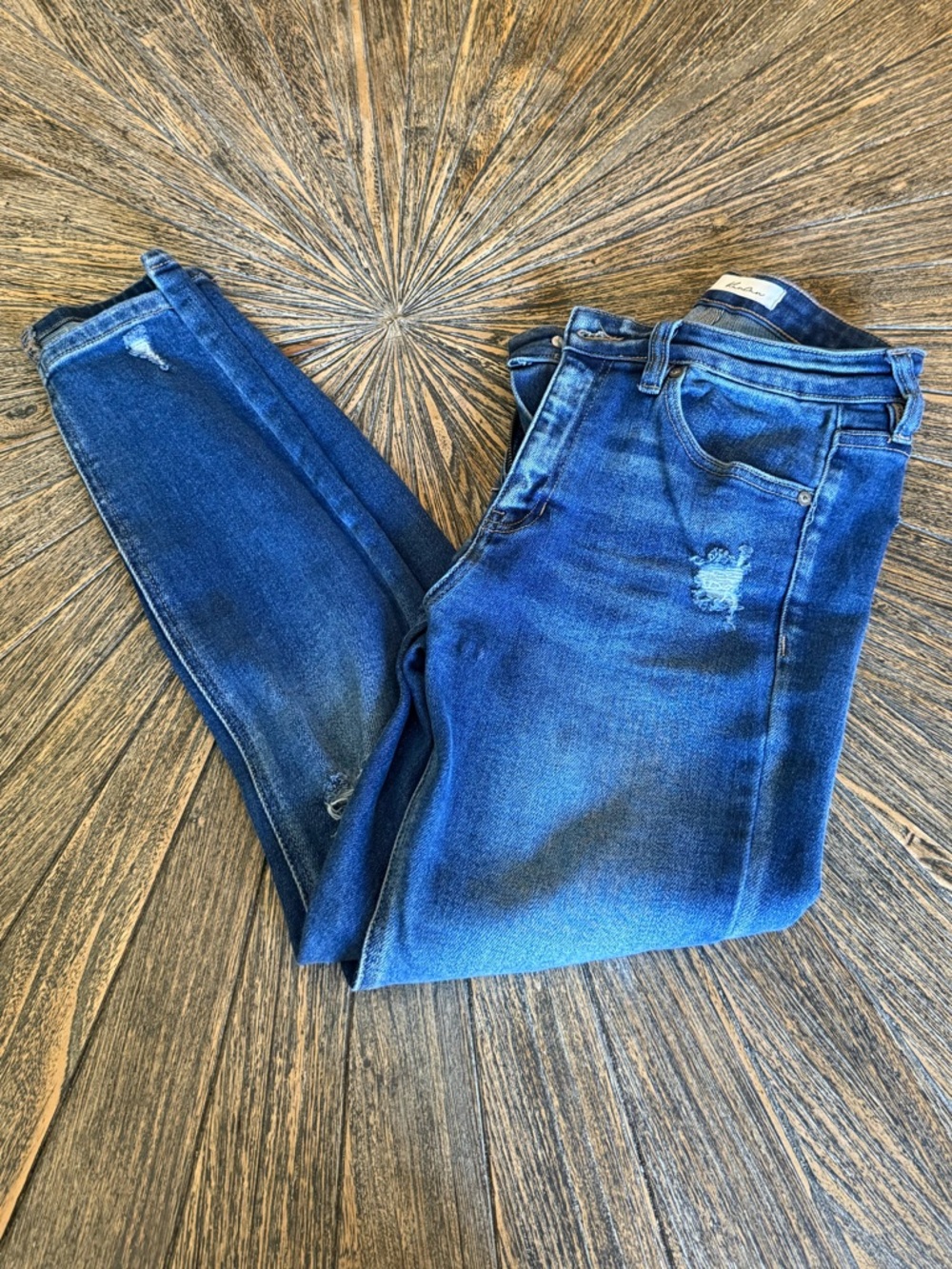 KanCan Blue Skinny Distressed Women's Jeans (Size 5/26)